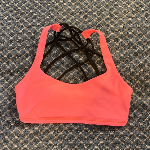 lululemon athletica Tops - Lululemon free to be bra wild